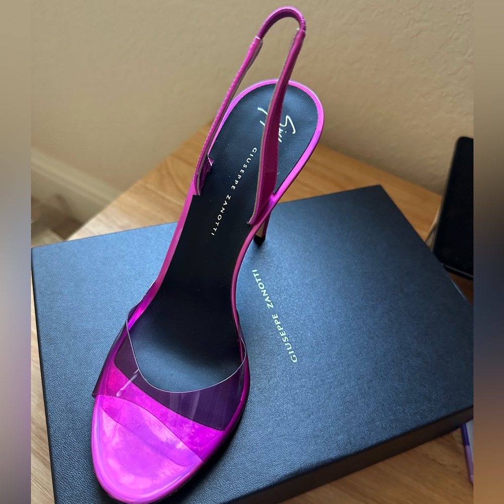 Giuseppe Zanotti Barbie pink heels
